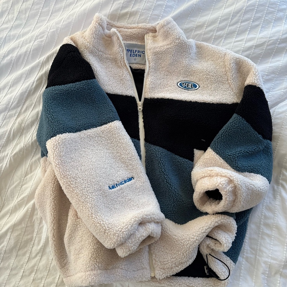 Aelfric Eden Cream & Teal Sherpa Zip-Up Jacket